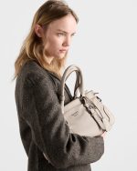 Prada Large leather tote bag - Image 5